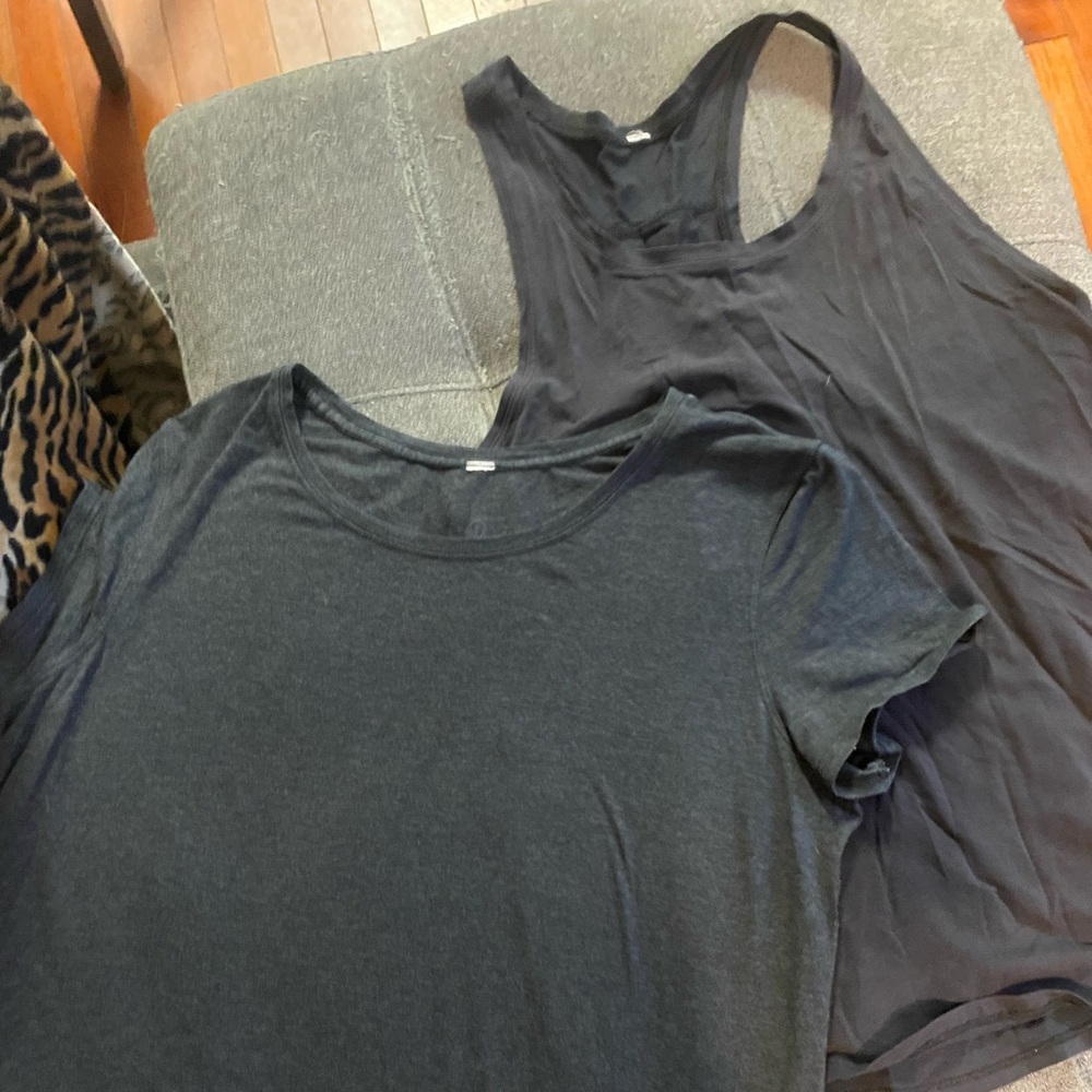Lulu lemon shirts